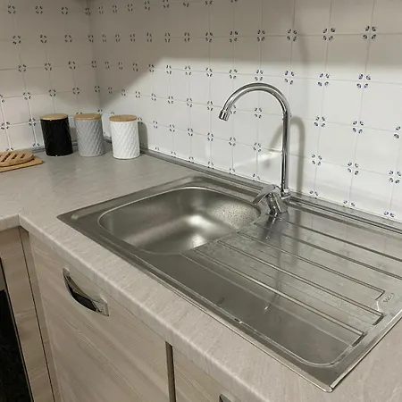 Orchidea Apartment *